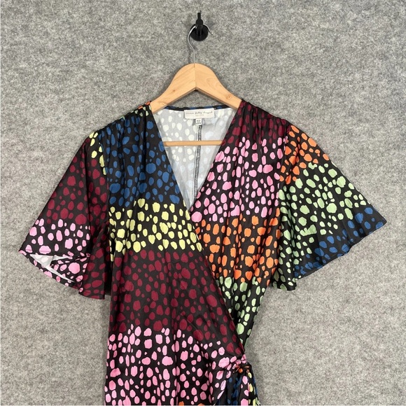 NEVER FULLY DRESSED Dress Size UK 10 Womens Contrast Leopard Wrap Mini Short - Picture 2 of 11